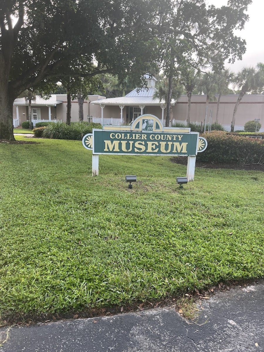 Collier County Courthouse