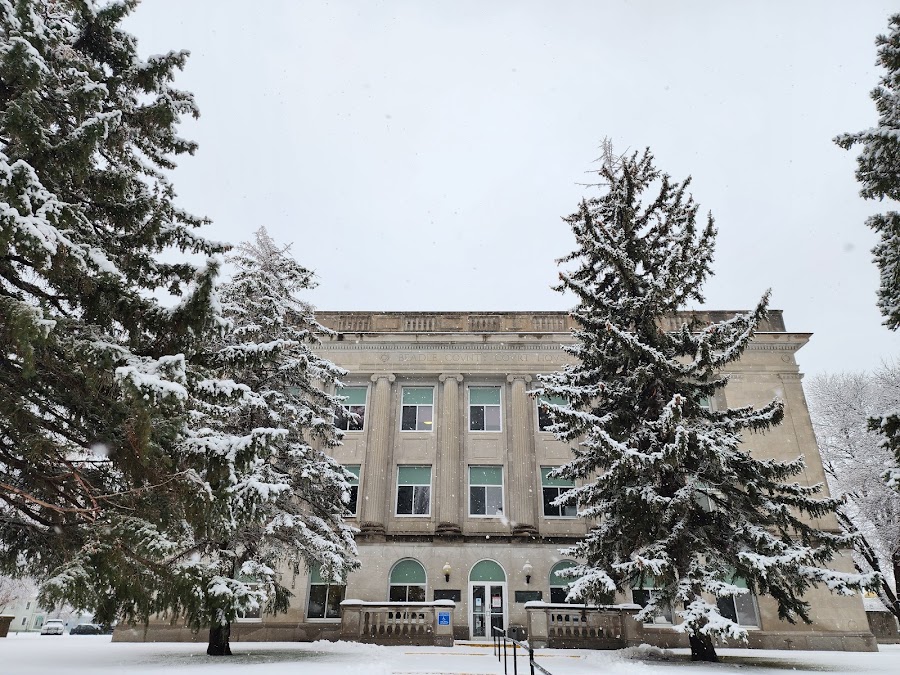 Beadle County Court House